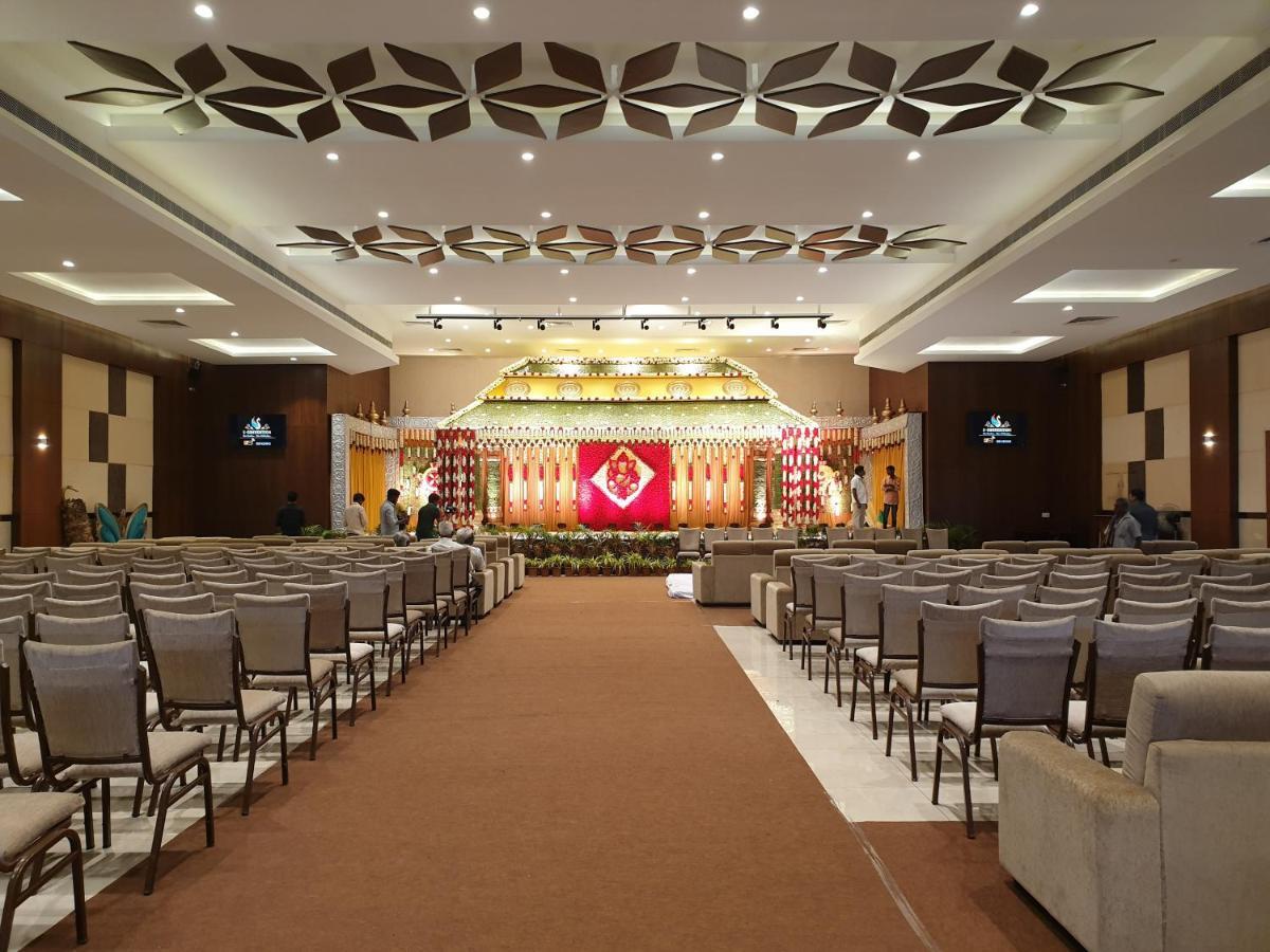 Hotel S-Inn Palakollu Екстер'єр фото